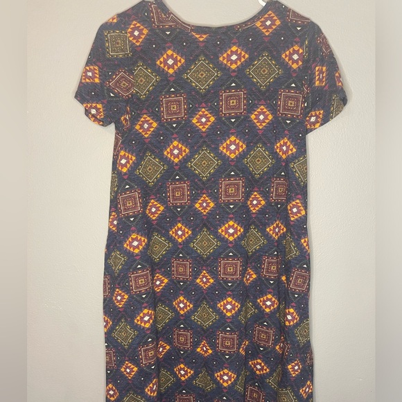 LuLaroe ‘Carly’ Swing Dress - Picture 2 of 3